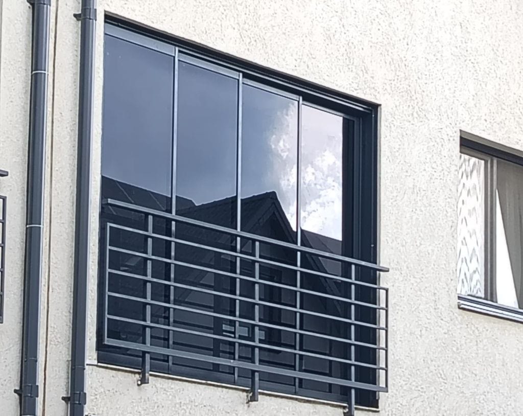 Sistem Sticla Glisanta Securizata