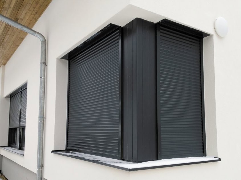 Rulouri Aplicate Tencuibile